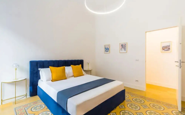 Piazza Amedeo Flat by Wonderful Italy