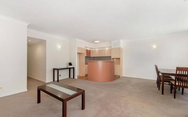 Spring Hill Central Apartments
