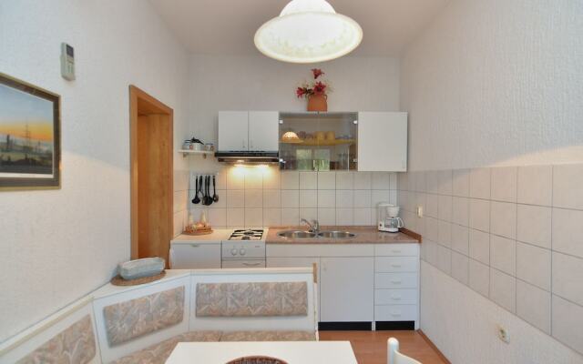 Apartments Vrcevan 811