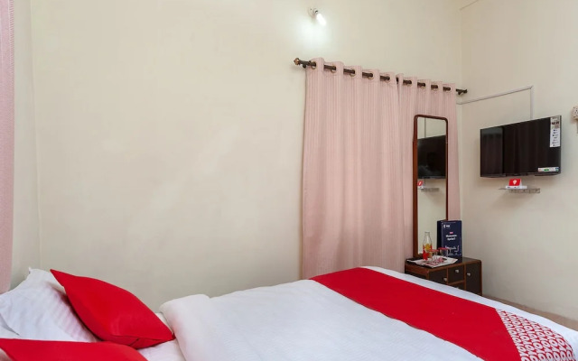 OYO 19010 Tower Residency