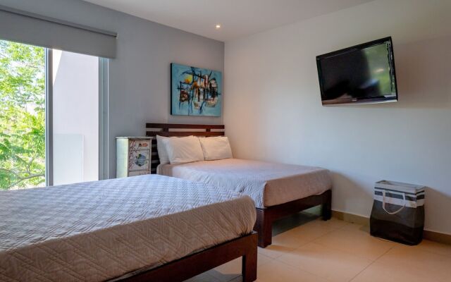 Del Viento Vaiven Penthouse 31 2 Bedroom Condo by RedAwning