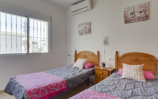 Fabulous Holiday Home in Calpe With Swimming Pool