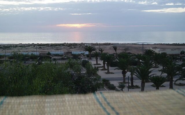 Global Surf House - Hostel/Backpacker