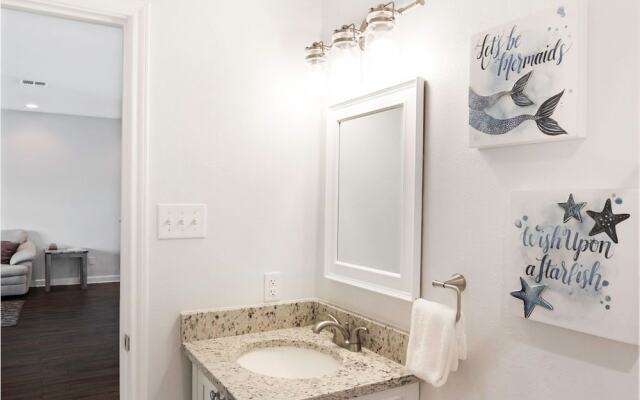 Island 31 2 Bedroom Condo