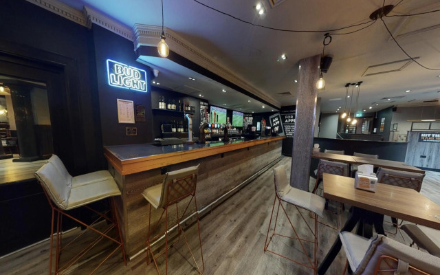 Village Hotel Swindon