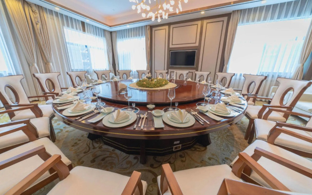 Shimian Hot Spring Hotel