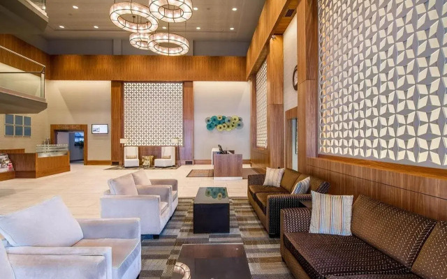 Coast Kamloops Hotel & Conference Centre