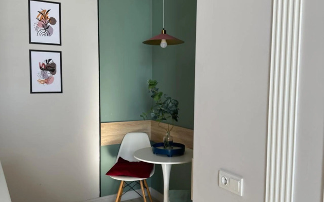 Квартира художника в ЖК Толе Би