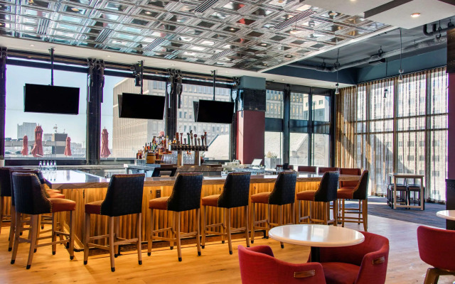 Cambria Hotel Nashville Downtown