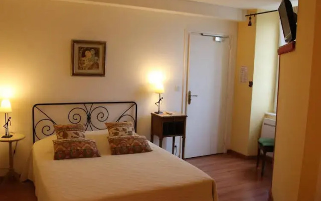 La Maison De Navarre