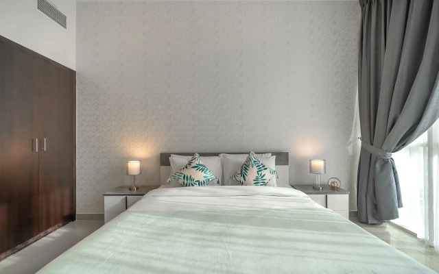 Glamorous fully equipped apartment in Oudah Tower