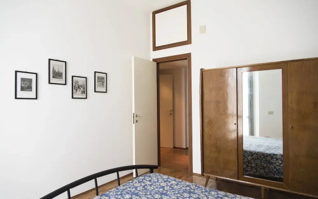 Bright & Cozy Flat near Navigli, Iulm, Tortona