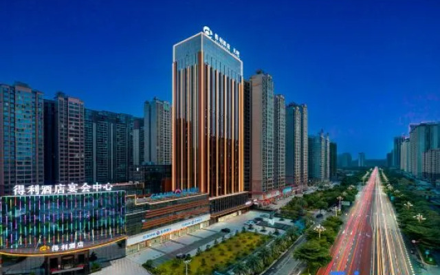 Deli Hotel (Deli Plaza, Yudong Avenue, Yulin)