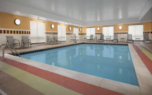 Hampton Inn Yorkville