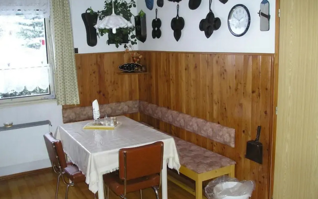 Apartment Pavla With 3 Bedrooms and 1 Bathrooms