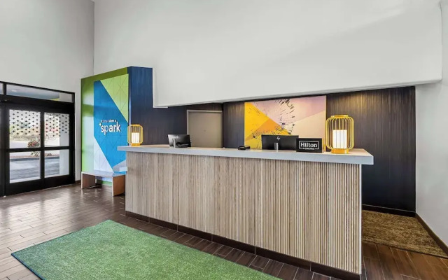 Quality Inn & Suites At Talavi