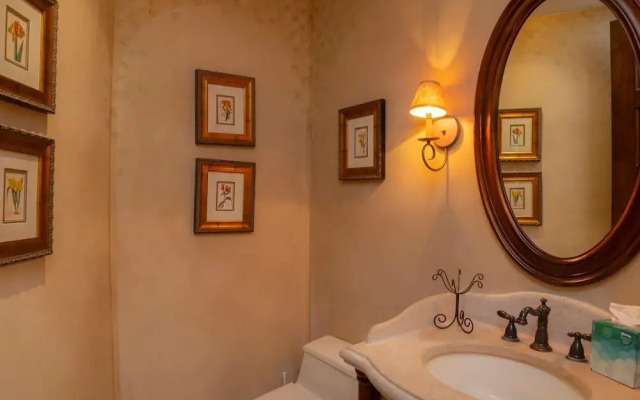 Marbella 2F - 3 Bedr 3 1 2 Bath