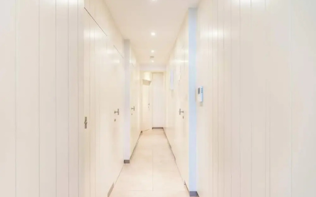 Apartment for 5 People With Garage