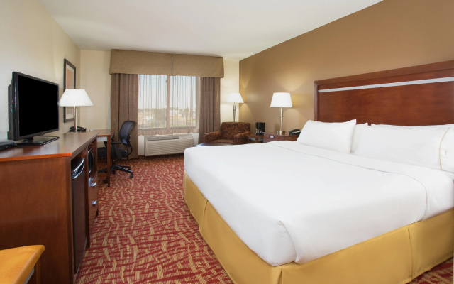 Holiday Inn Express & Suites Glendive by IHG