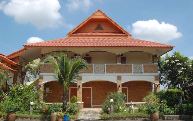 Sangthong Resort