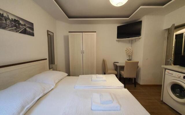 AK City Center Apartments