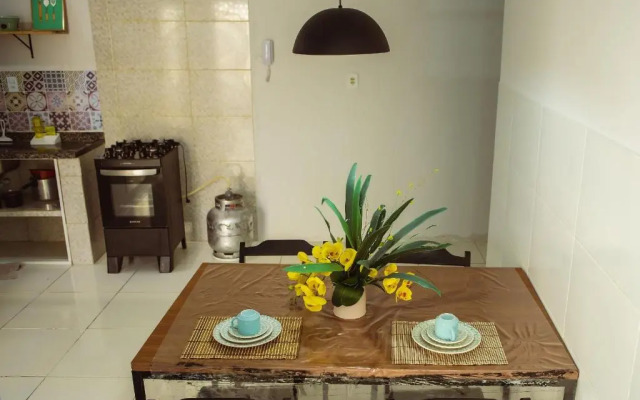 Flat Lindo com 02 Quartos