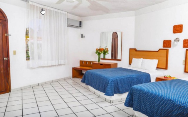 Costa Alegre Hotel & Suites