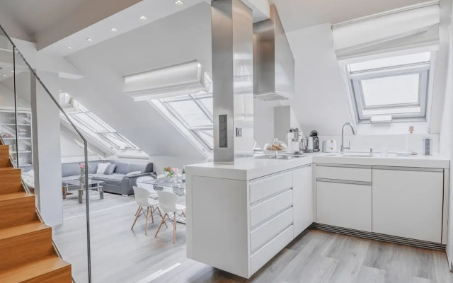 Luxury Apartment in Centre