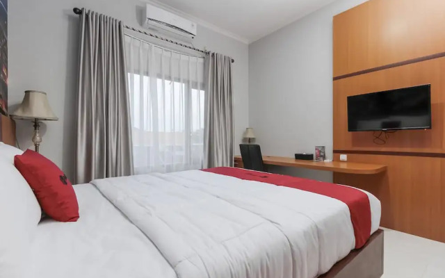 Rempoa Indah by Reddoorz