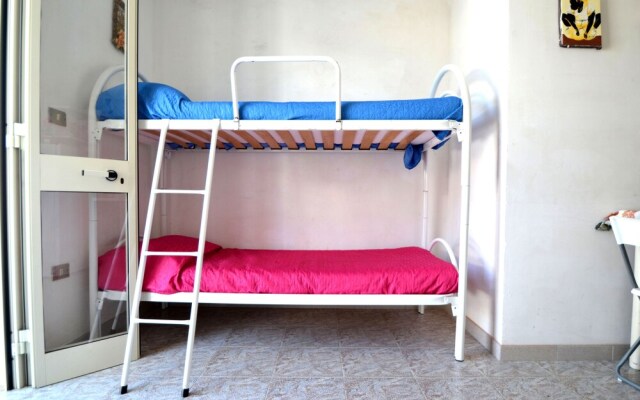 Alba Two-room Air-conditioned Holiday Home for 4 Guests