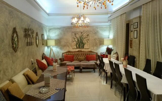 Aeolic Star Hotel