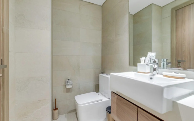 GLOBALSTAY. Azizi Riviera 48