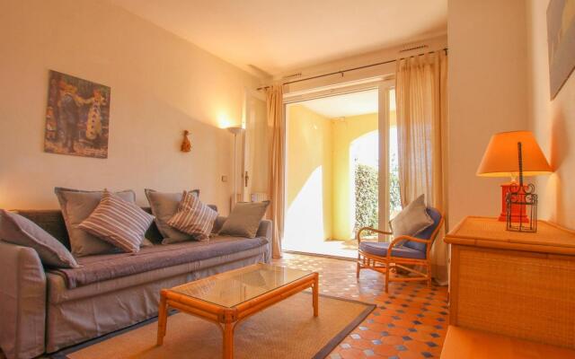 Attractive Holiday Home With Garden
