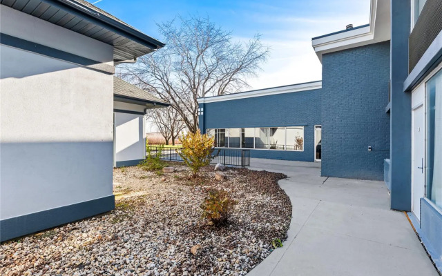 Suburban Studios Fort Dodge