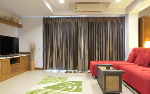 Khanom Beachfront Apartment 1