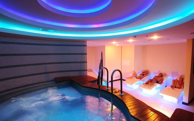 Goldcity Hotel Apartment 3 Bedroom