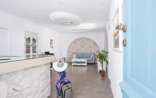 Cycladic Islands Hotel & Spa