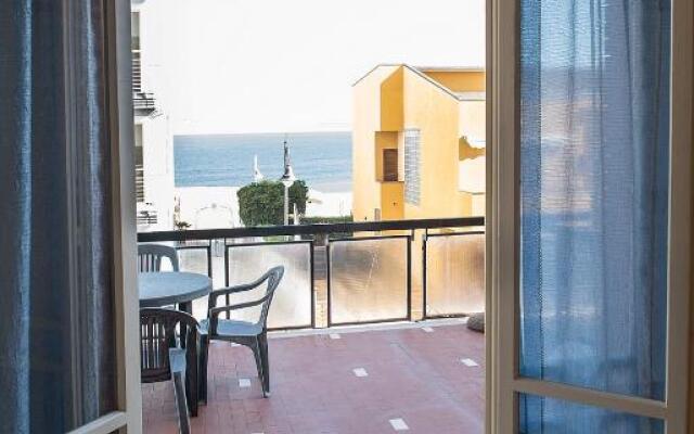 M31 - Marcelli, nuovo monolocale fronte mare con terrazzo