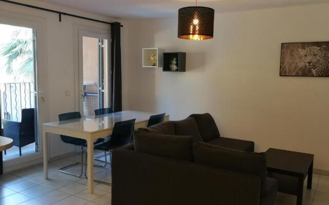 Grimaud 4 personnes - Piscine