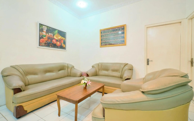 OYO 2394 Hotel Brosta
