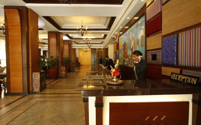 Royal Singi Hotel