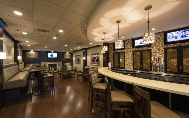 Holiday Inn Athens-University Area