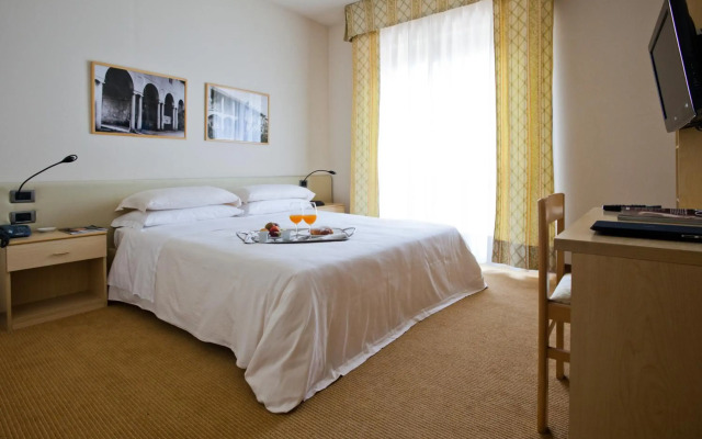 Brianteo Hotel And Restaurant