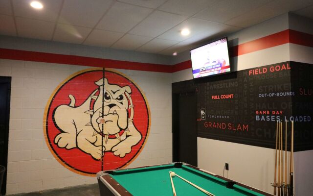 Rodeway Inn McPherson East