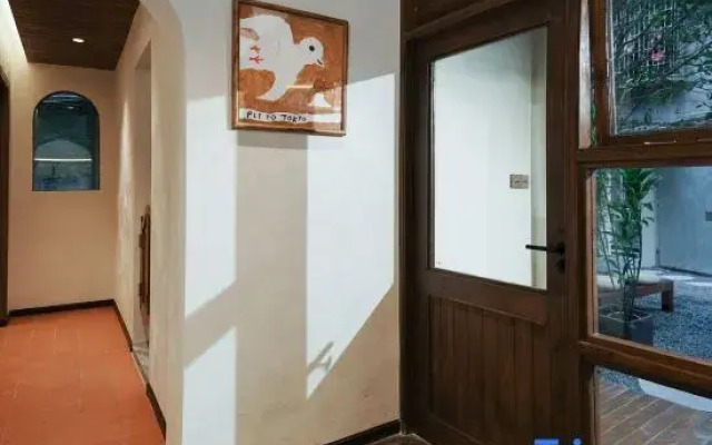 wind street down hotel