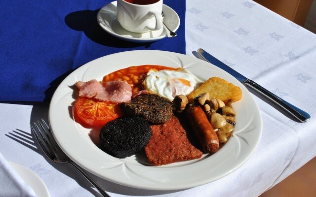 Royal Mackintosh Hotel