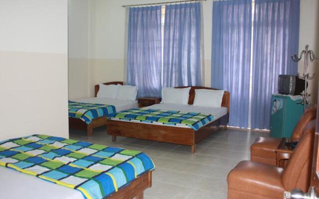 Ngoc Tien Hotel