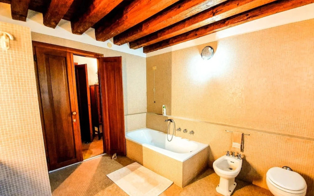 Villa Foscolo  Luxury Rooms & Apartments