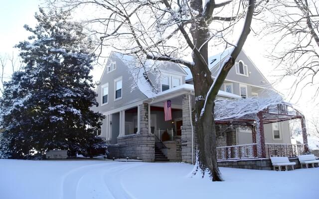 Friendly City Inn Bed & Breakfast
