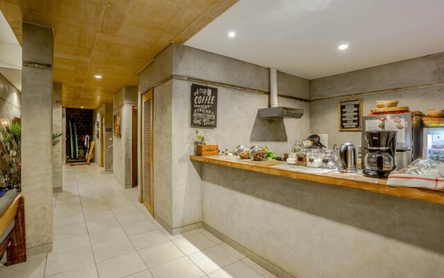 Lokal Bali Hostel